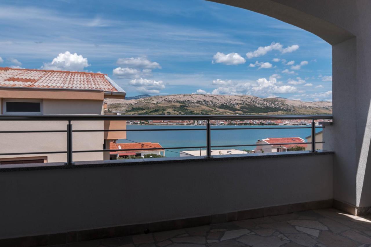 Apartments Salis Pag Town Dış mekan fotoğraf