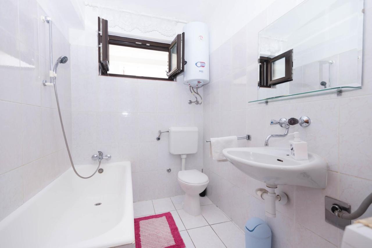 Apartments Salis Pag Town Dış mekan fotoğraf