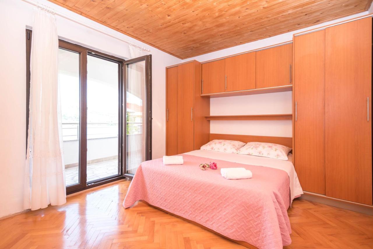 Apartments Salis Pag Town Dış mekan fotoğraf