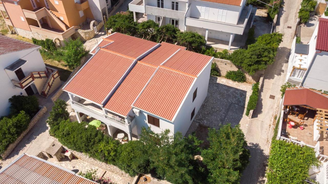 Apartments Salis Pag Town Dış mekan fotoğraf
