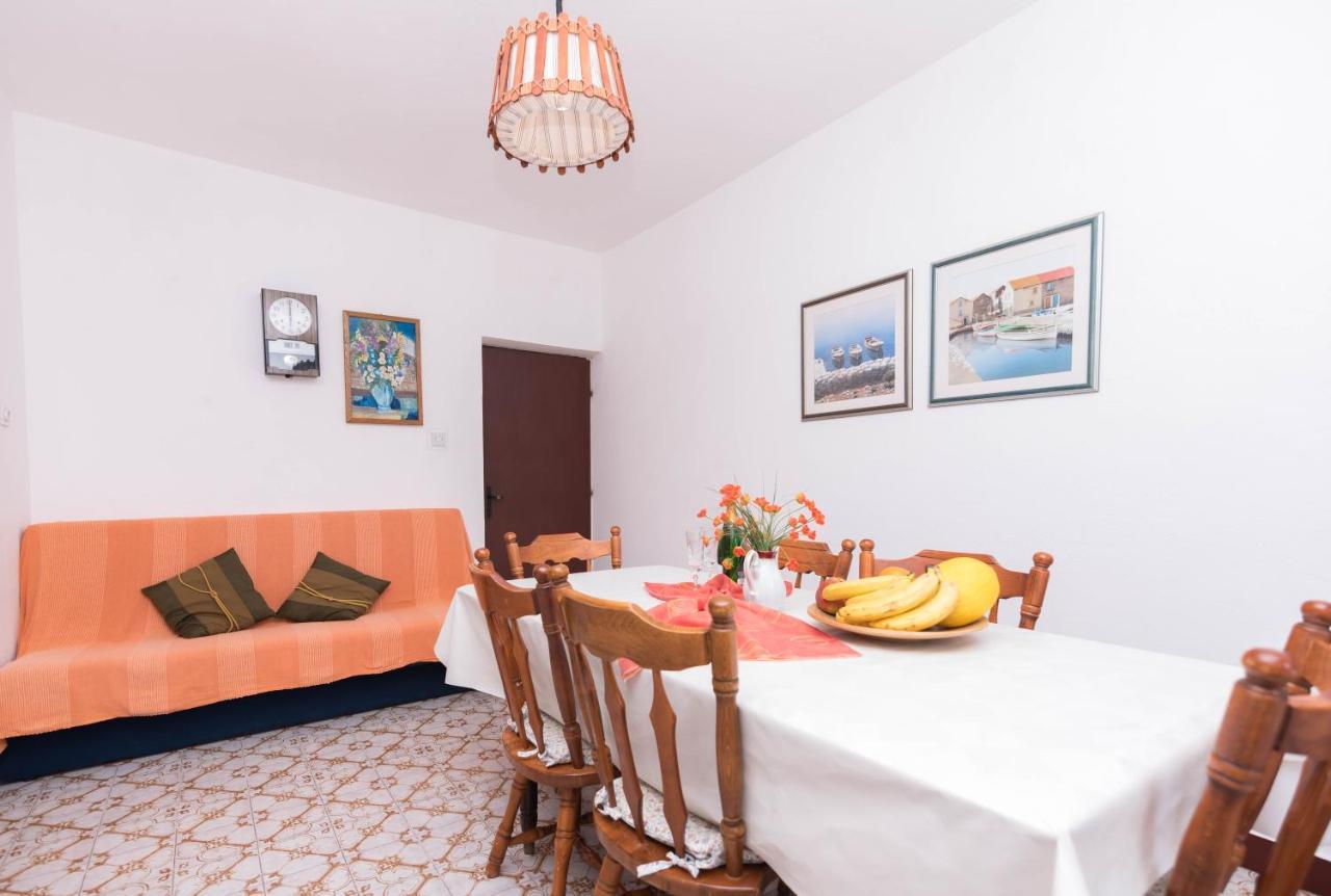 Apartments Salis Pag Town Dış mekan fotoğraf